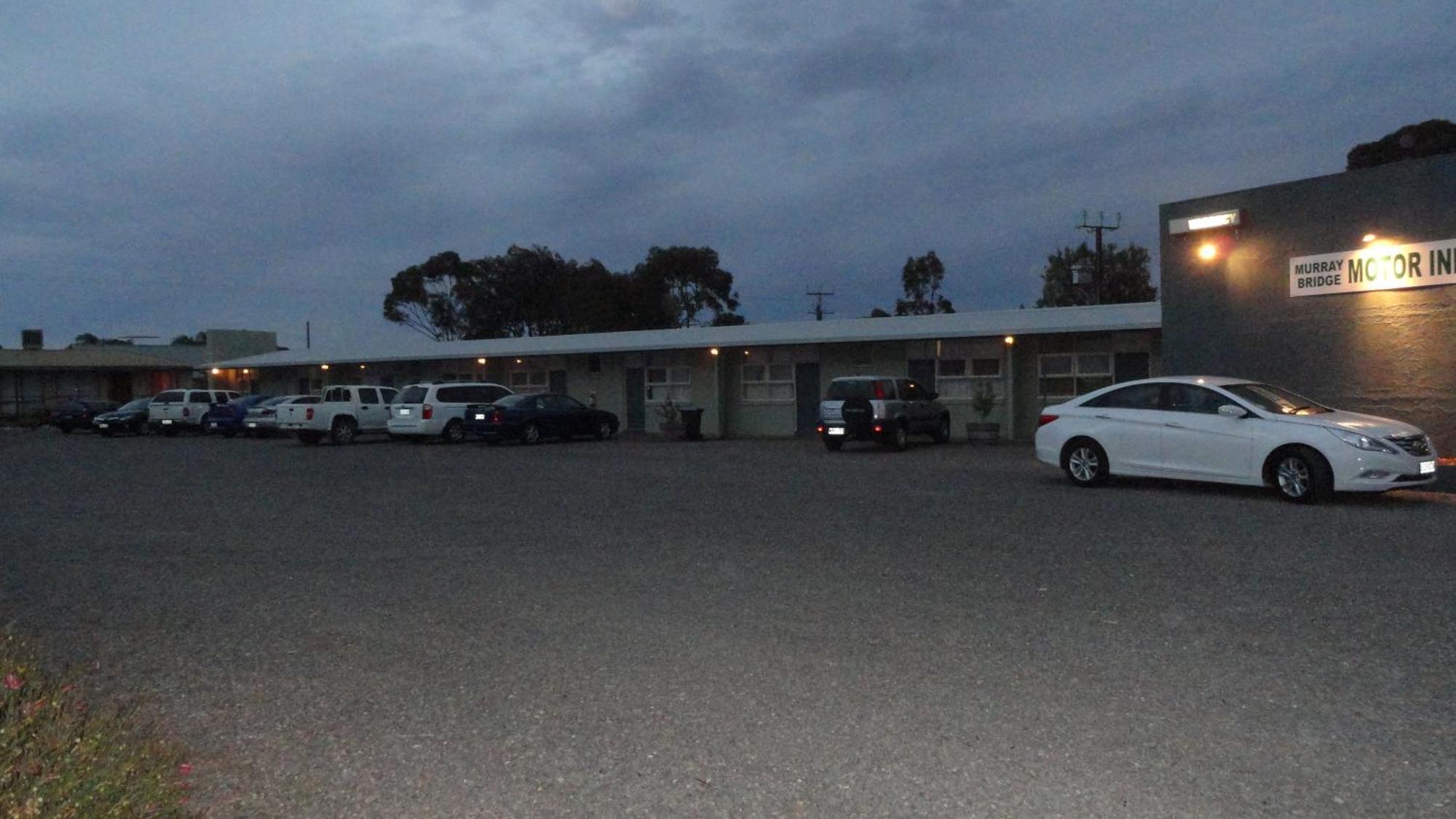 Murray Bridge Motor Inn Exterior photo