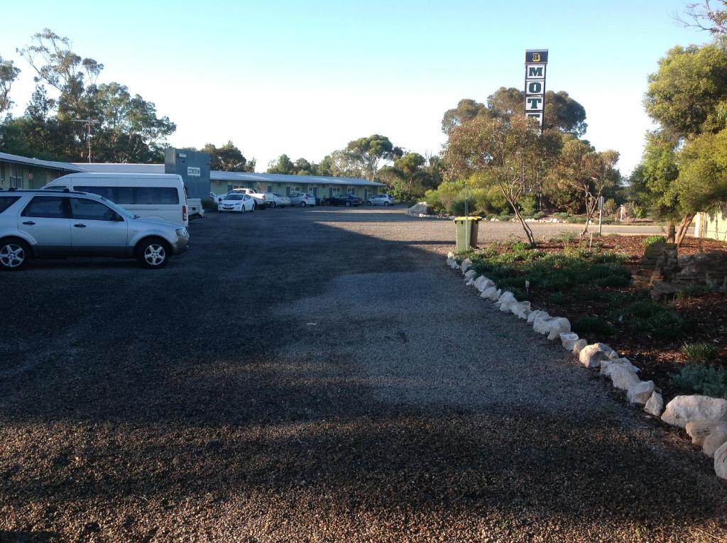 Murray Bridge Motor Inn Exterior photo