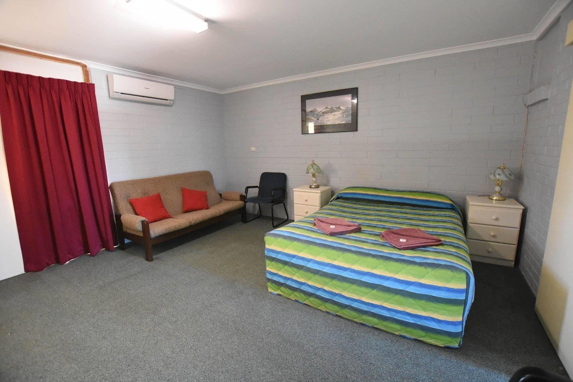 Murray Bridge Motor Inn Exterior photo